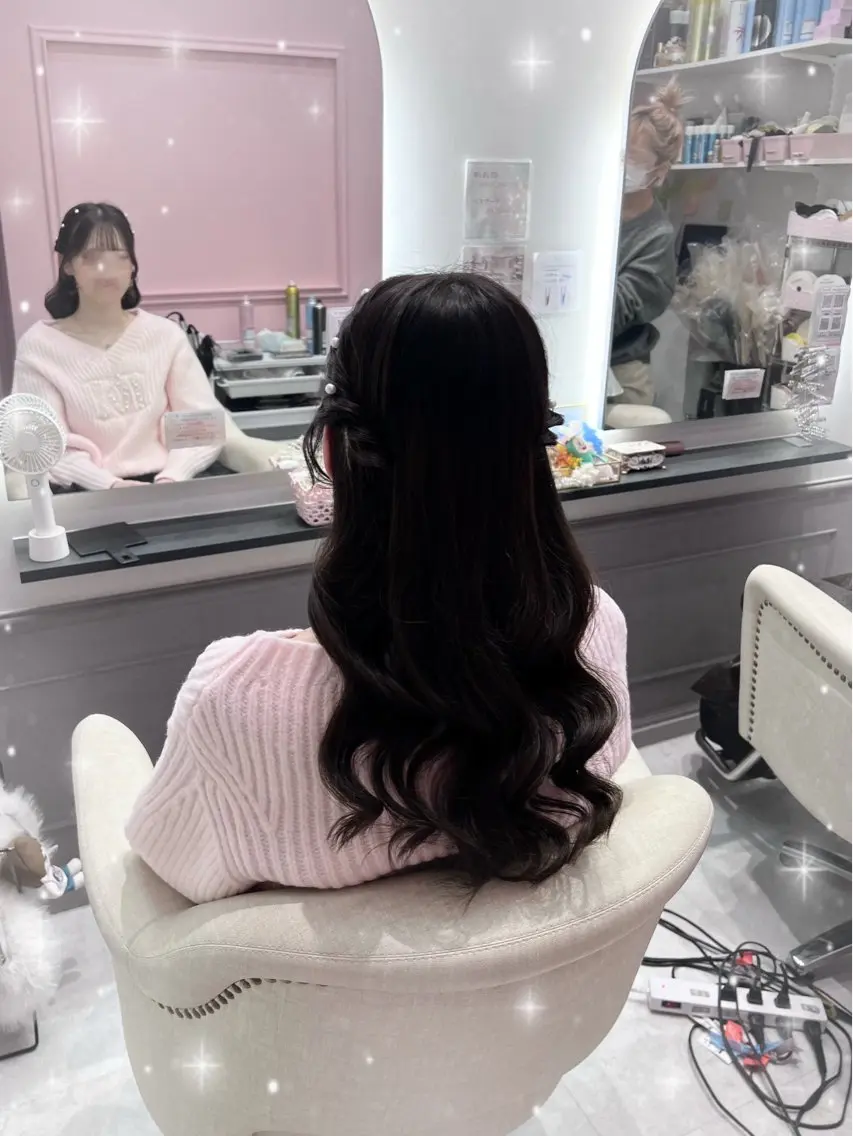 ねじりハーフツイン𓂃🎀𓈒𓏸の写真