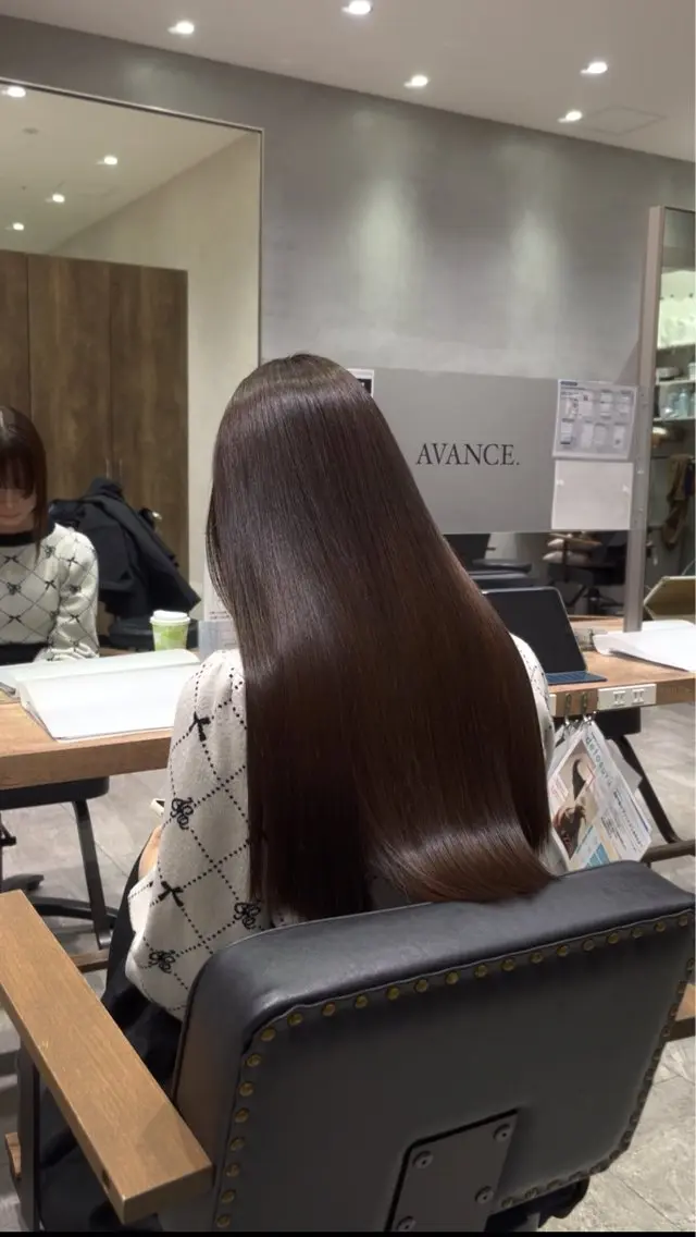ロング 石井良典 髪質改善のヘアスタイル