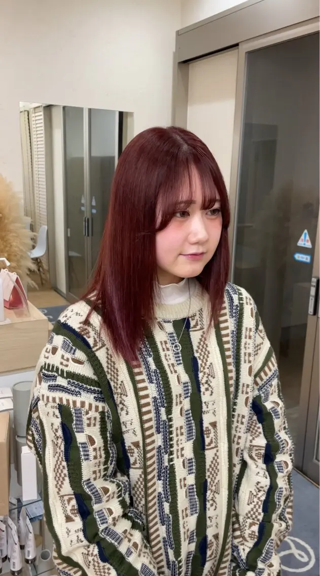 ロング カラー ボルドーカラー ヘアカラー トリートメント 橋本翔 ハイトーン/レイヤーのヘアスタイル