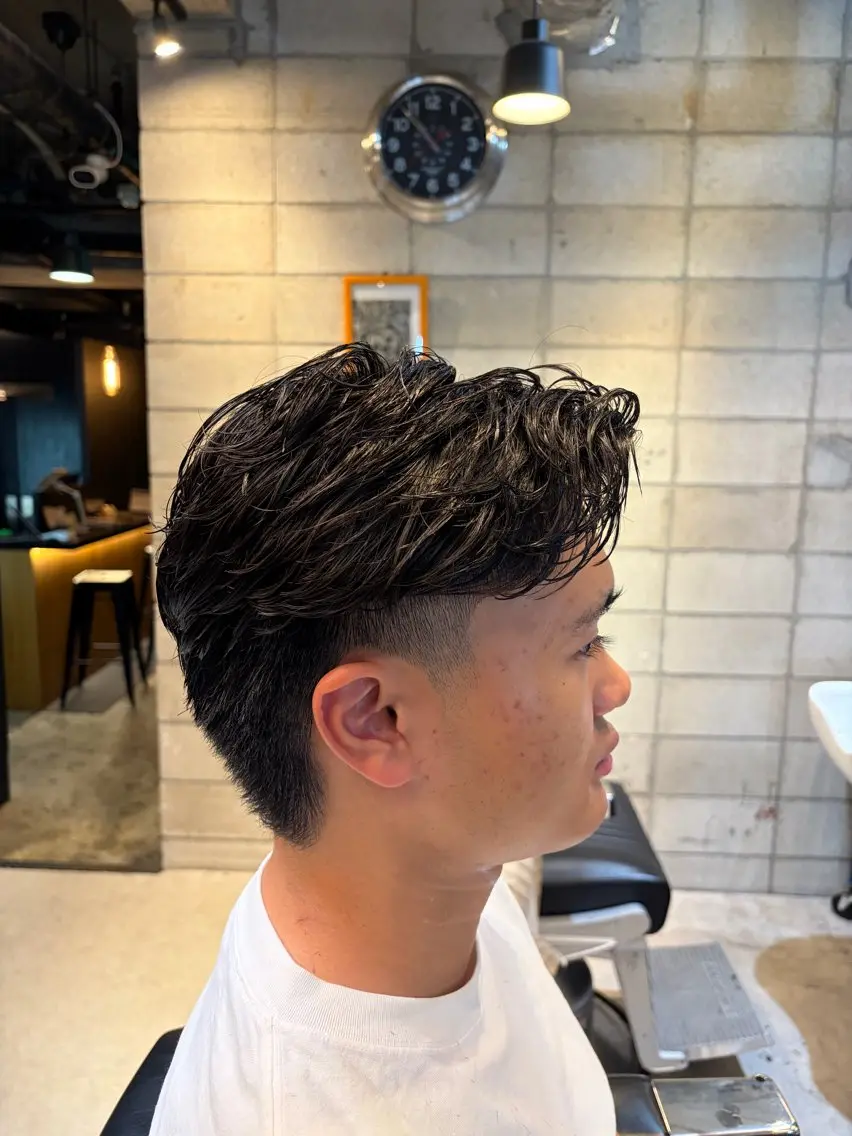 パーマ メンズ 坂野 徹のヘアスタイル