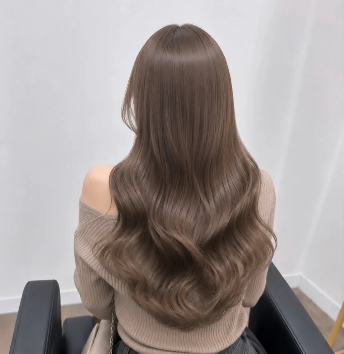 ロング ボブ くびれヘア 髪質改善 韓国風ヘア レイヤーカット 【ioe岡本】🐶 向井歩のヘアスタイル