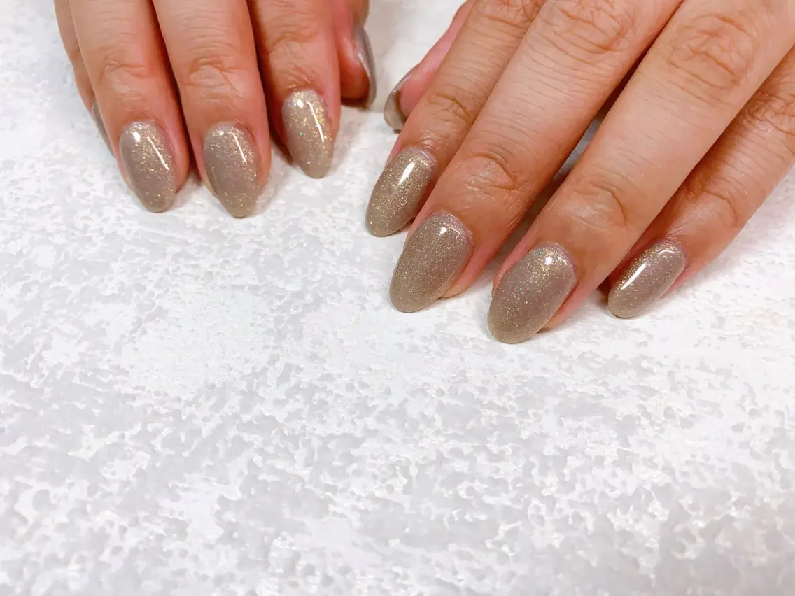 ネイル オーロラネイル フラワーネイル フットネイル フレンチネイル ジェルネイル mogunail &blowのネイルデザイン