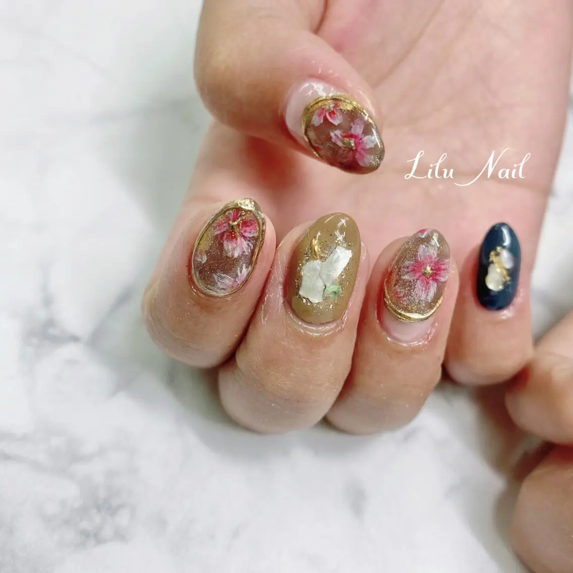 ネイル ニュアンスネイル モチの良さ◉ フィルインネイル♡のネイルデザイン