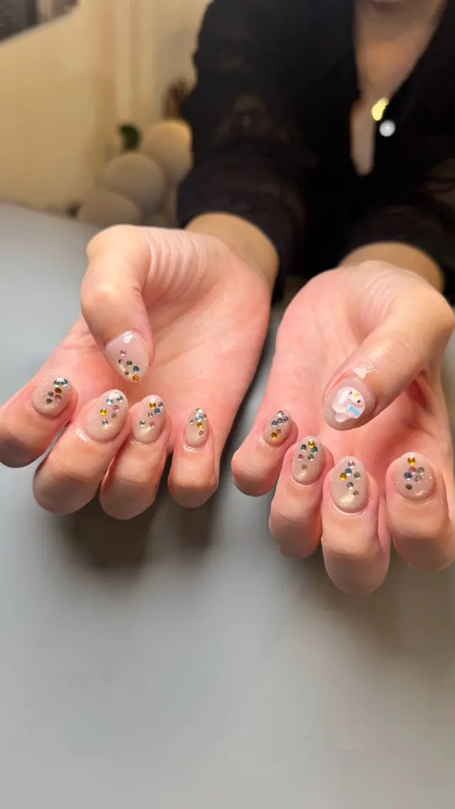 ネイル ハンドネイル Atelier Yuriのネイルデザイン
