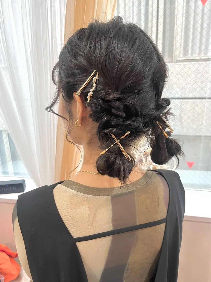 セミロング ヘアアレンジ ヘアセット Mila Akariのヘアスタイル