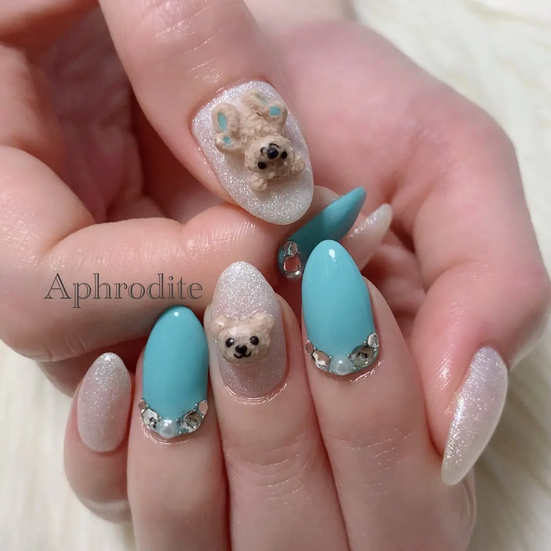 ネイル Aphrodite パラジェル認定サロンのネイルデザイン