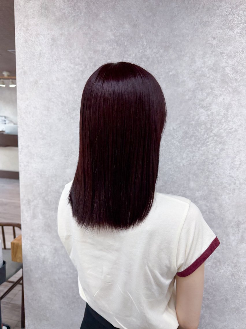 ミディアム カラー レッドカラー ヘアカラー トリートメント イワタ マハ/ minim hairのヘアスタイル