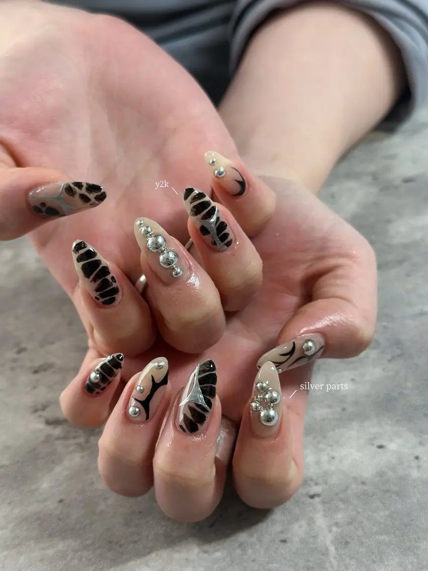 ネイル ハンドネイル One's Nail Roomのネイルデザイン