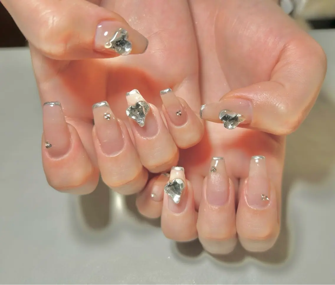 ネイル ワンホンネイル Liennail 持込デザインやり放題のネイルデザイン