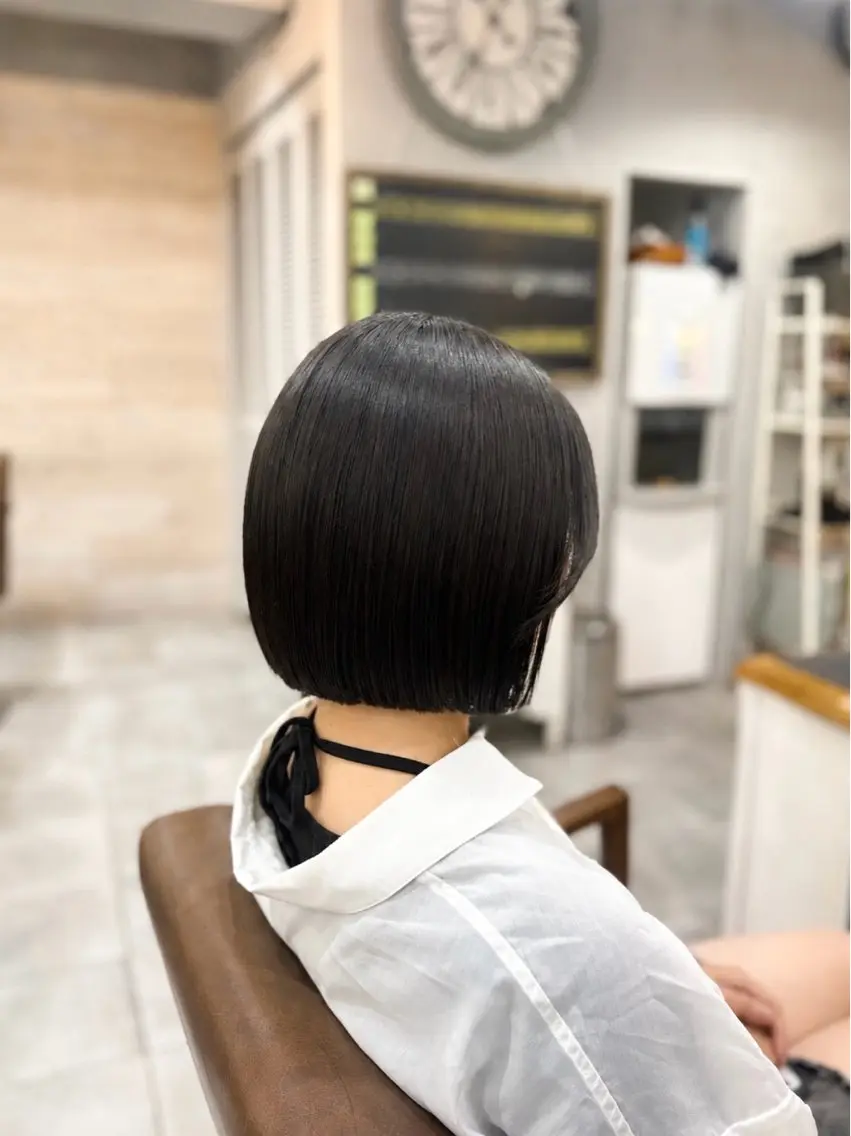 ショート カット ヘアカラー トリートメント suzuka🌿 レイヤー/艶カラーのヘアスタイル