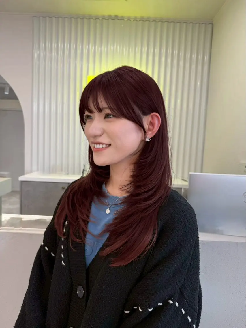 ロング ヘアカラー début 【ももか】のヘアスタイル