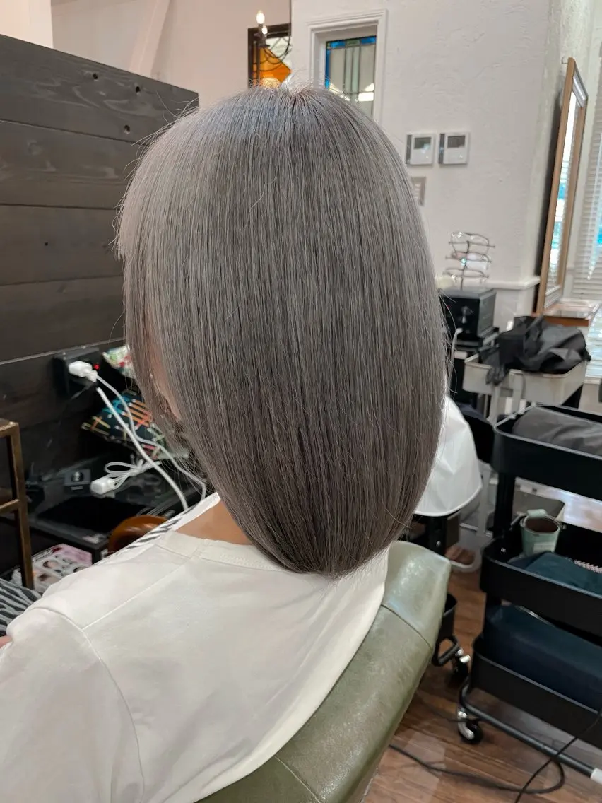 ミディアム ヘアカラー 下林 雅明のヘアスタイル