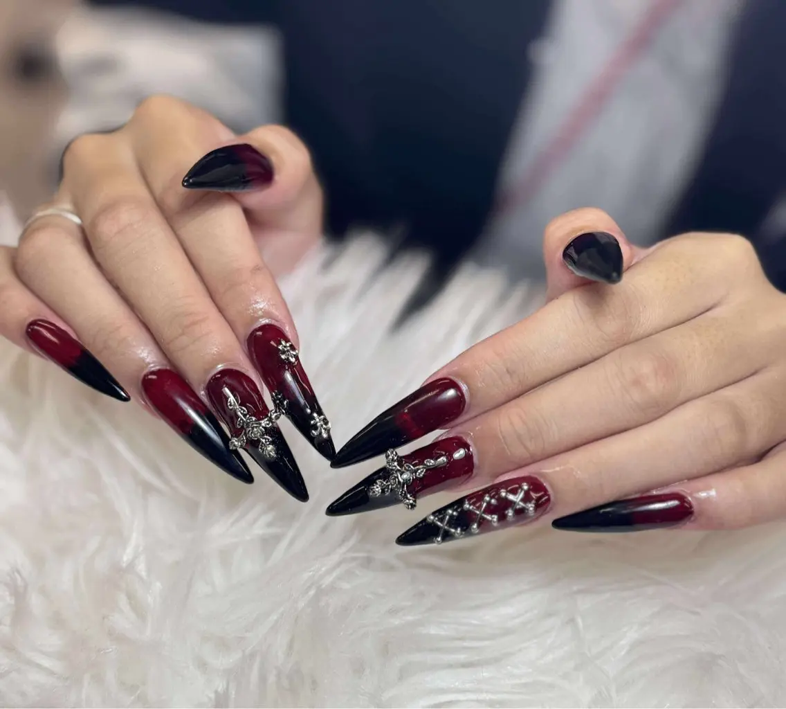 ネイル ハンドネイル ハンドケア Anh Nail 歌舞伎町のネイルデザイン