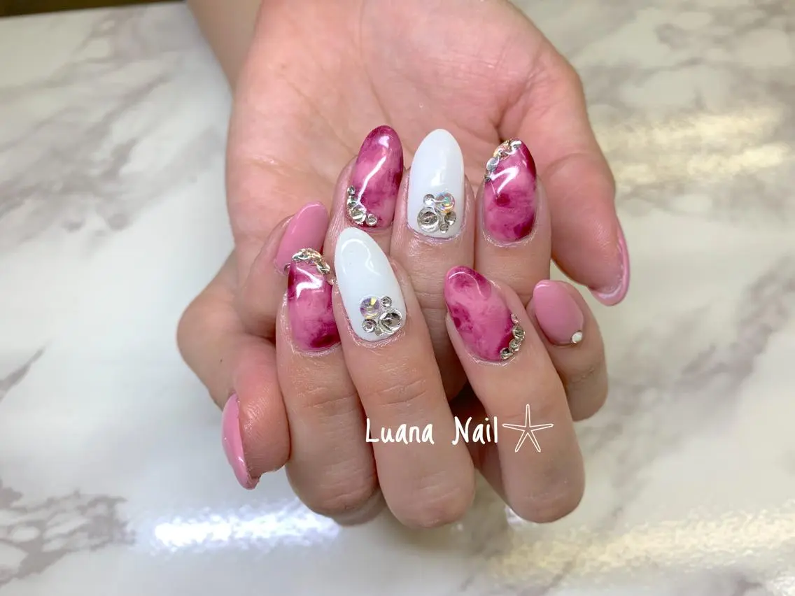 ネイル ハンドネイル BeauJu by Luana Nailのネイルデザイン