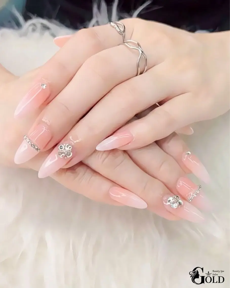 ネイル ハンドネイル Gold Nail はなのネイルデザイン