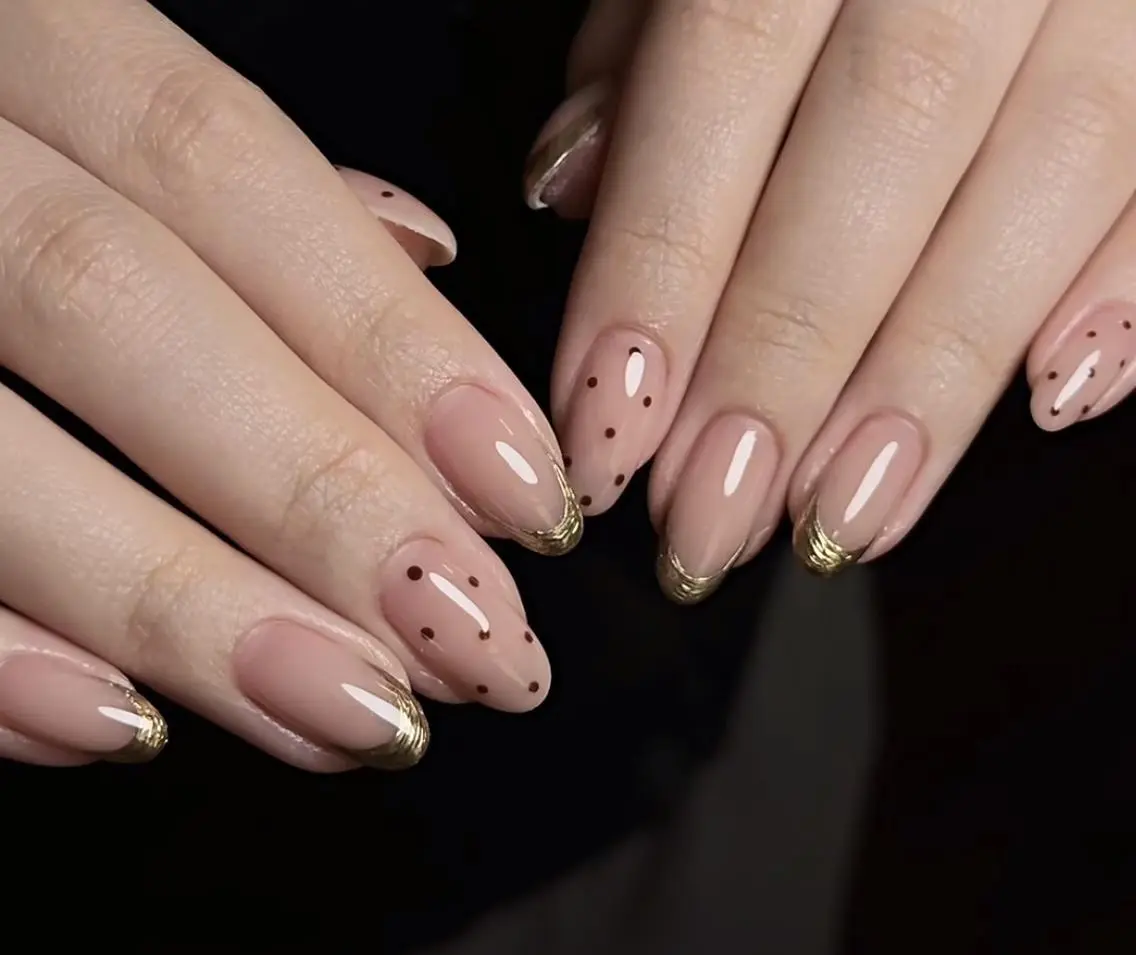 ネイル ハンドネイル エリ🫧 nail池袋東口のネイルデザイン
