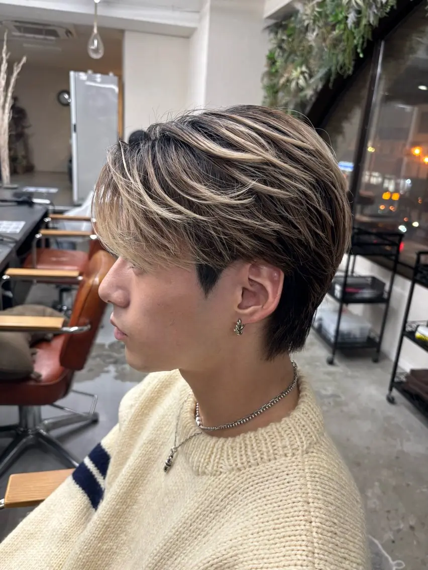 メンズ センターパート カット nico麻生 加賀谷 すみれのヘアスタイル