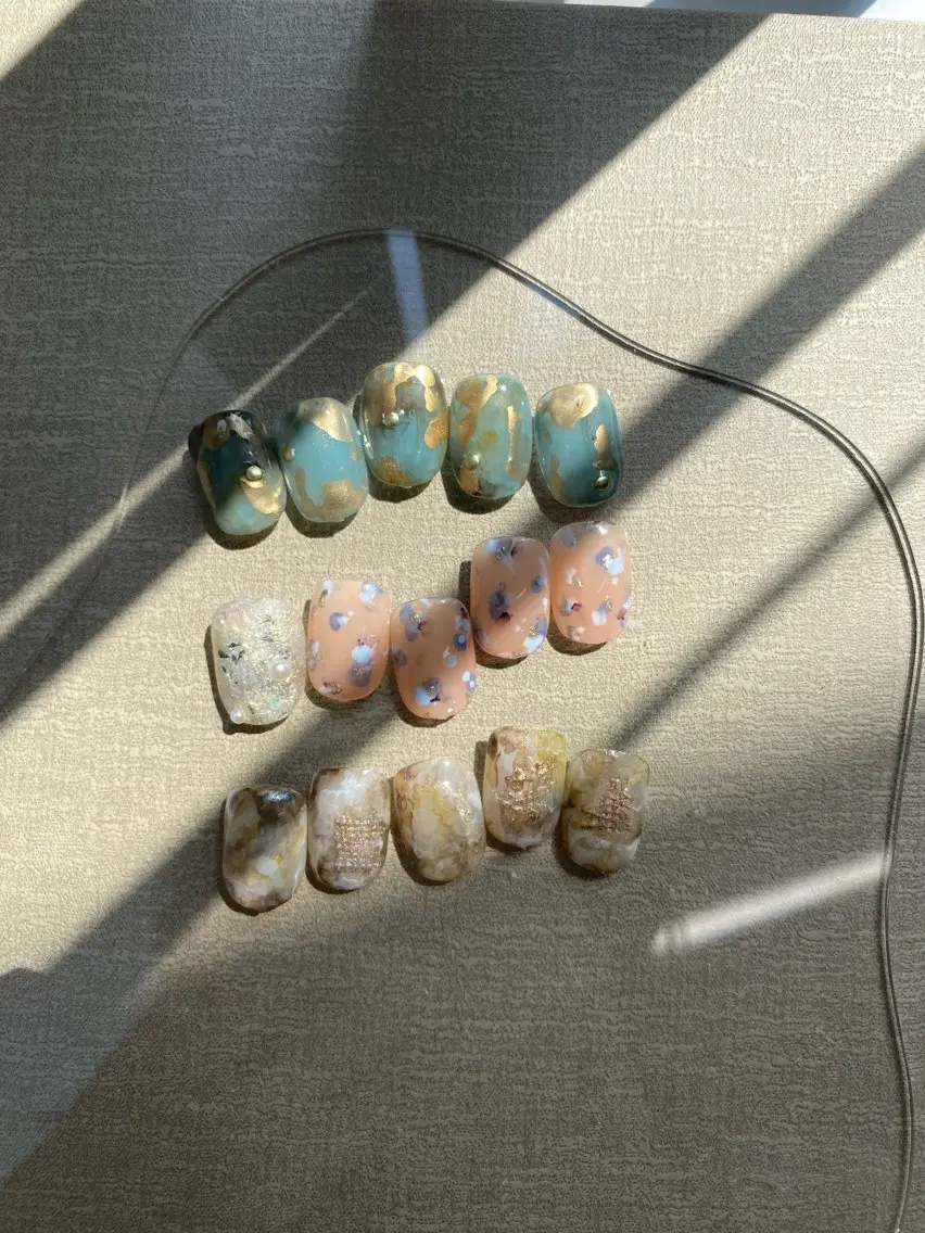ネイル ジェルネイル マグネットネイル ニュアンスネイル ワンカラーネイル パラジェル ハンドネイル 草加ニュアンスネイル 🌚hersのネイルデザイン