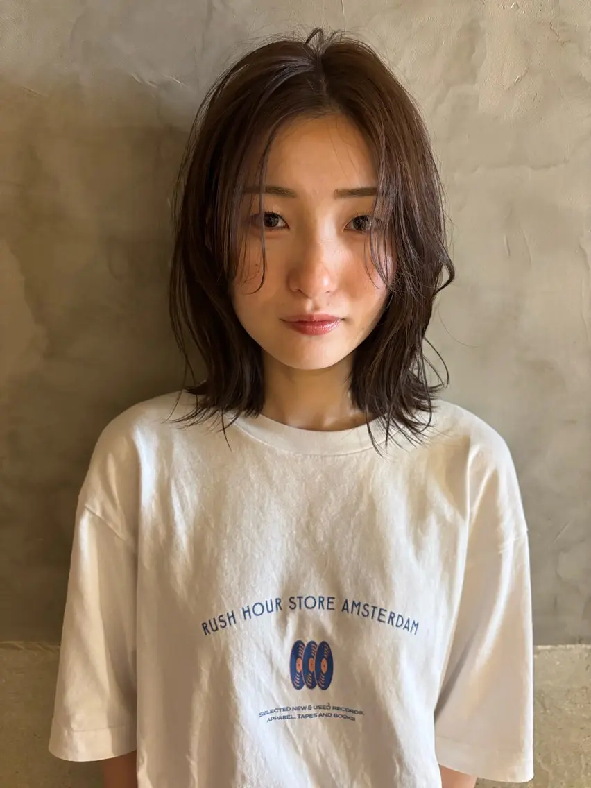 ミディアム カラー カット ヘアカラー トリートメント 落合 妙佳のヘアスタイル