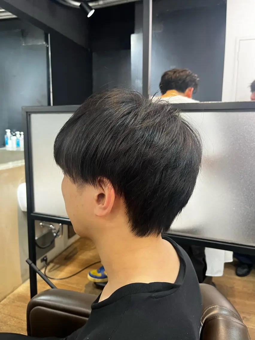 ミディアム 伸ばしかけ ウルフカット 🎉黒岩 蓮🎉のヘアスタイル