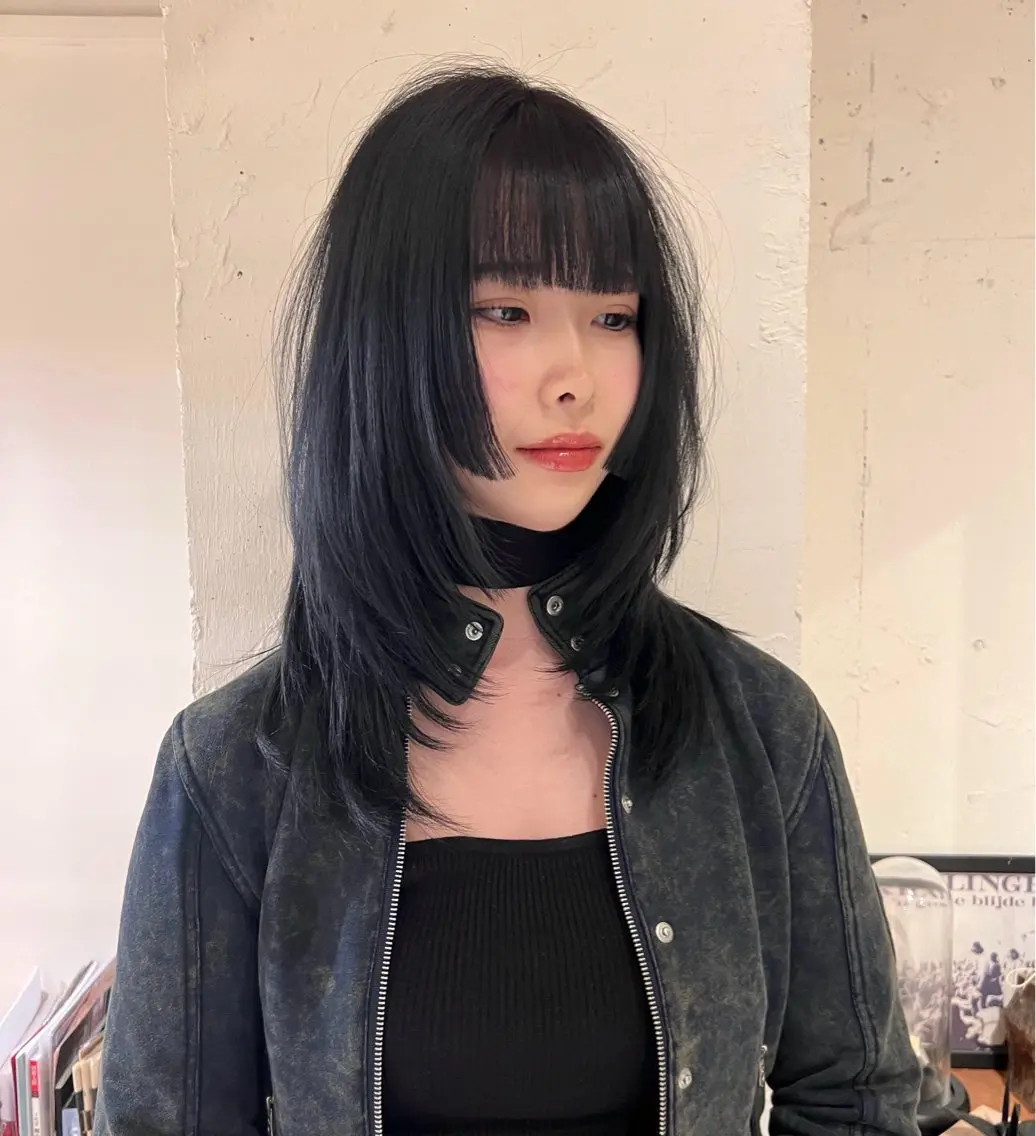ロング カラー ヘアアレンジ パープルカラー ナチュラルカラー/ 韓国レイヤー/ヒロトのヘアスタイル
