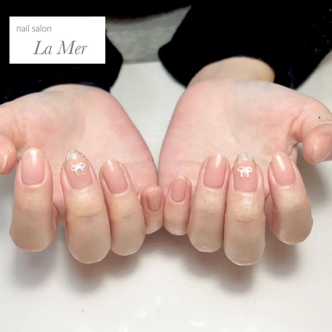ネイル チークネイル フレンチネイル ガーリー 韓国ネイル ミラーネイル nailsalon La Merのネイルデザイン
