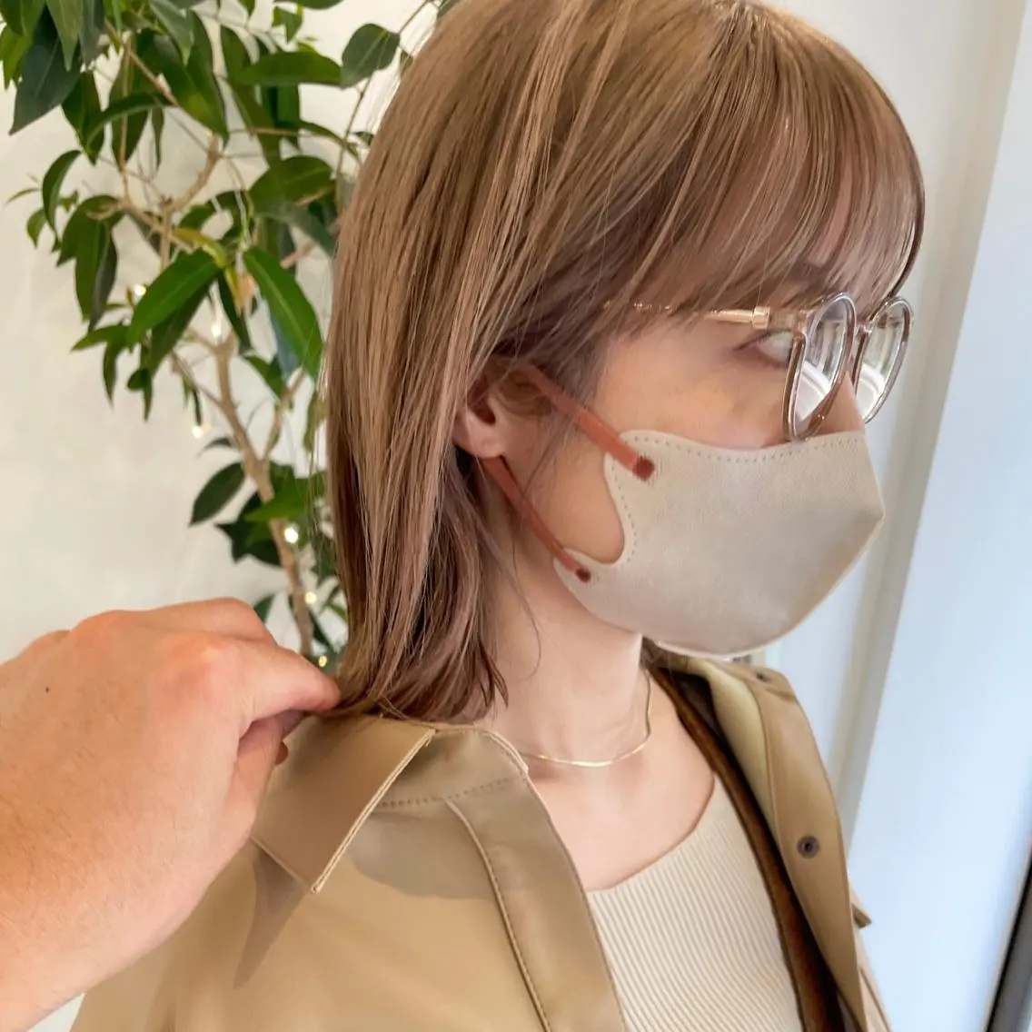 ミディアム 切りっぱなしボブ ボブ 顔まわりレイヤー レイヤーカット 可愛いパーマスタイル といえばISSEYのヘアスタイル