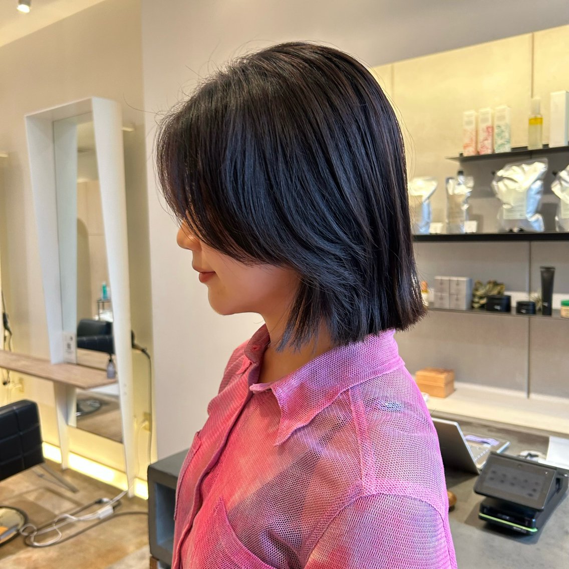 ミディアム 矢部 若葉のヘアスタイル