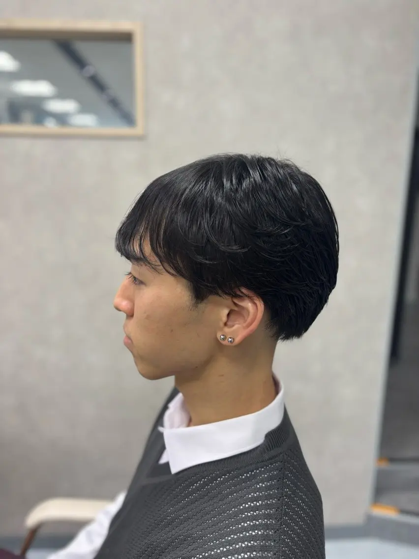 ショート パーマ メンズ カルマパーマ メンズ韓国風 メンズパーマ メンズツイストパーマ 波巻きパーマ カット パーマ メンズ特化韓国風 パーマスタイル/りんのヘアスタイル