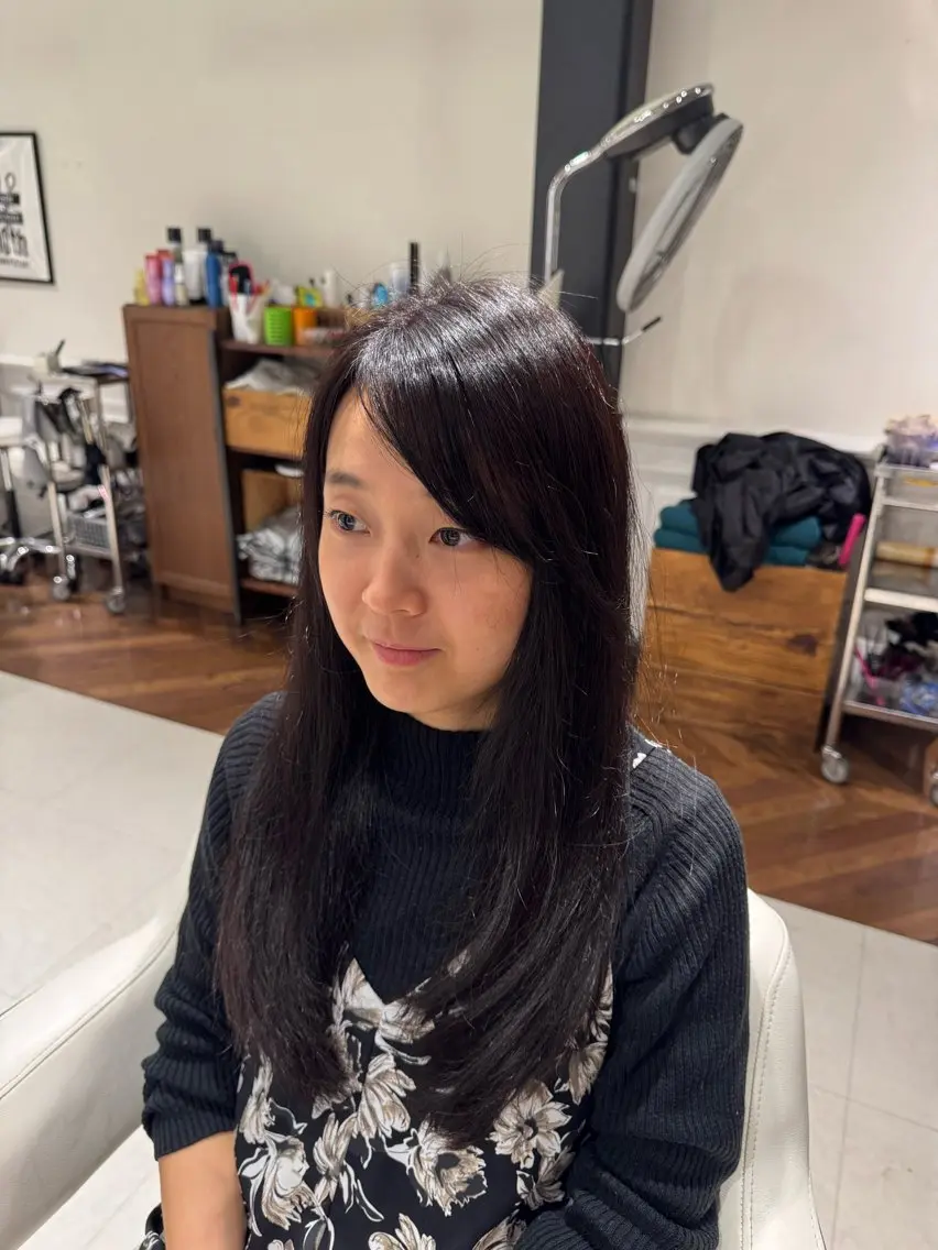 カラー ヘアカラー 大谷 静瑠のヘアスタイル