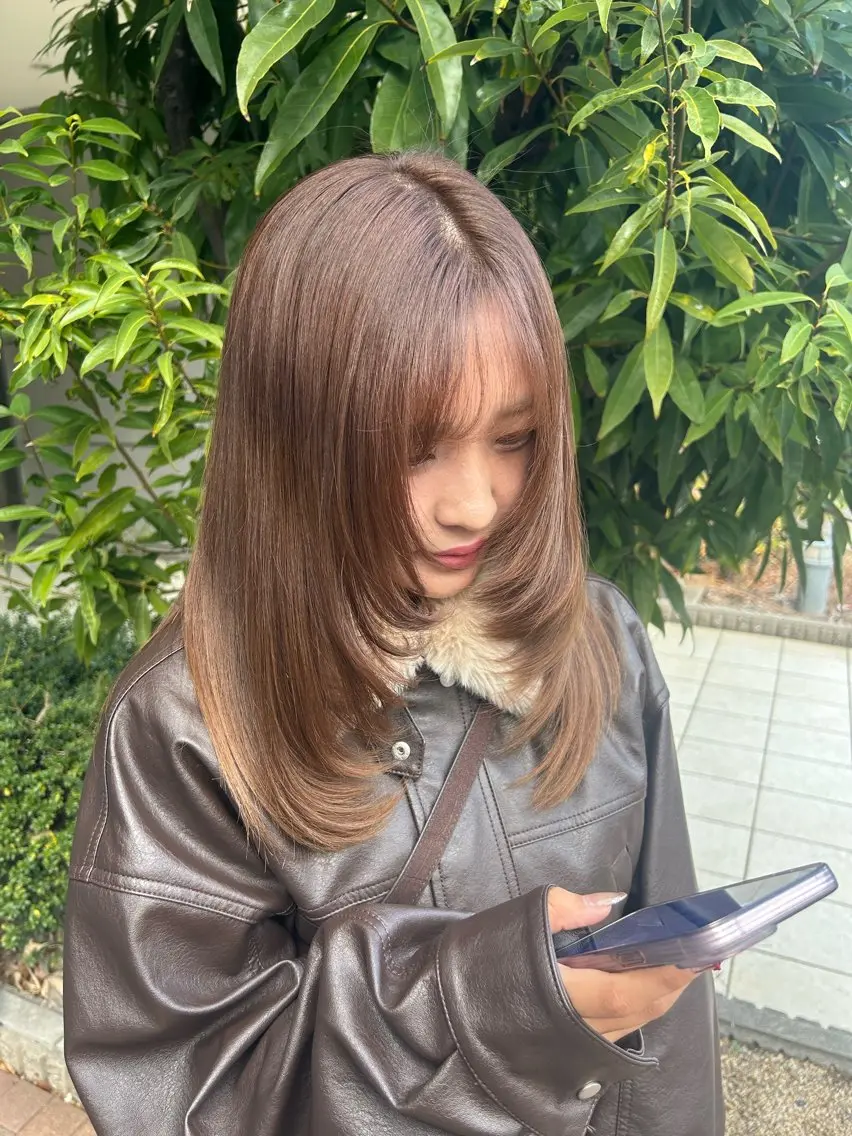 セミロング レイヤーカット カット ヘアカラー トリートメント 艶髪/韓国風🤍🖤 小林実央のヘアスタイル