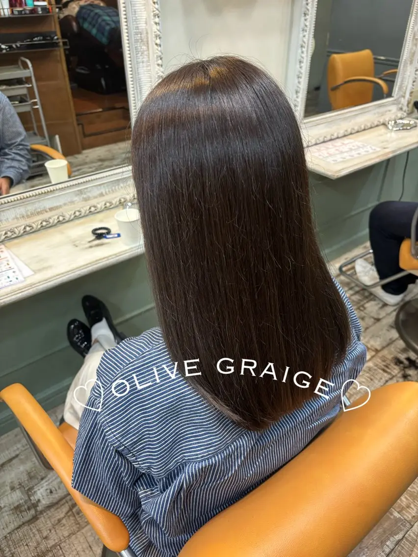 セミロング カラー 黒髪 ケアカラー ダブルカラー カット ヘアカラー トリートメント 🍒桜井 優華🍒のヘアスタイル