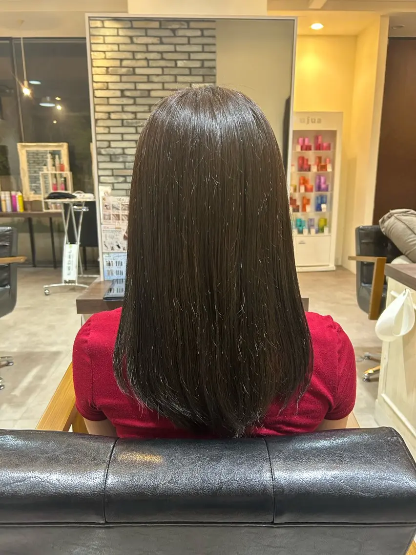 セミロング カラー hirano harukaのヘアスタイル
