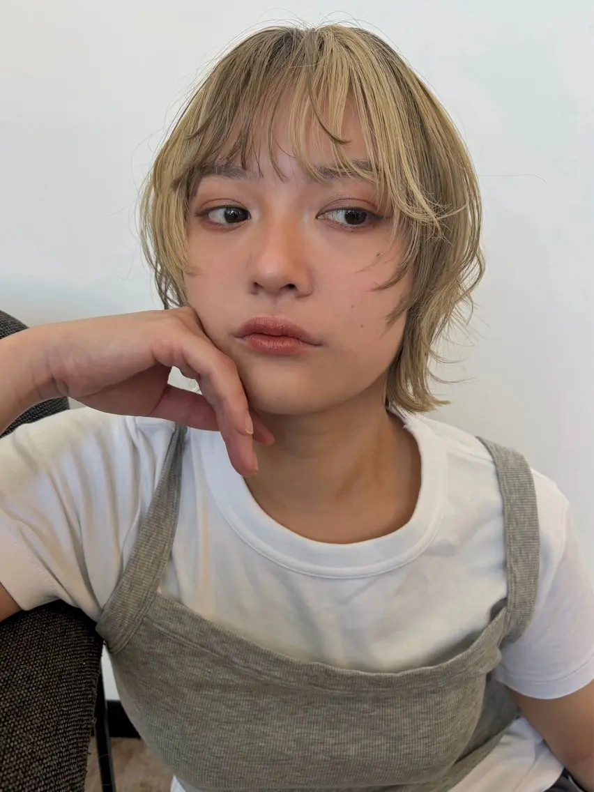 ショート ヘアカラー トリートメント 勝田 沙耶のヘアスタイル