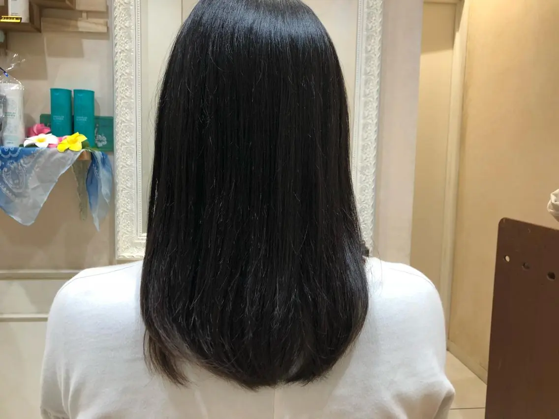 ミディアム カラー アッシュ ツヤ髪カラー💎 佐藤あきのヘアスタイル