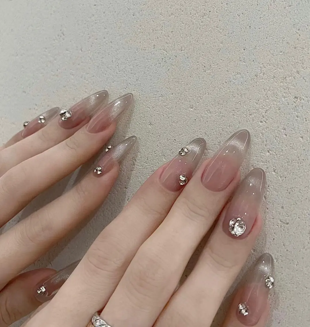 ネイル ハンドネイル 🎀 NaNa_nailのネイルデザイン