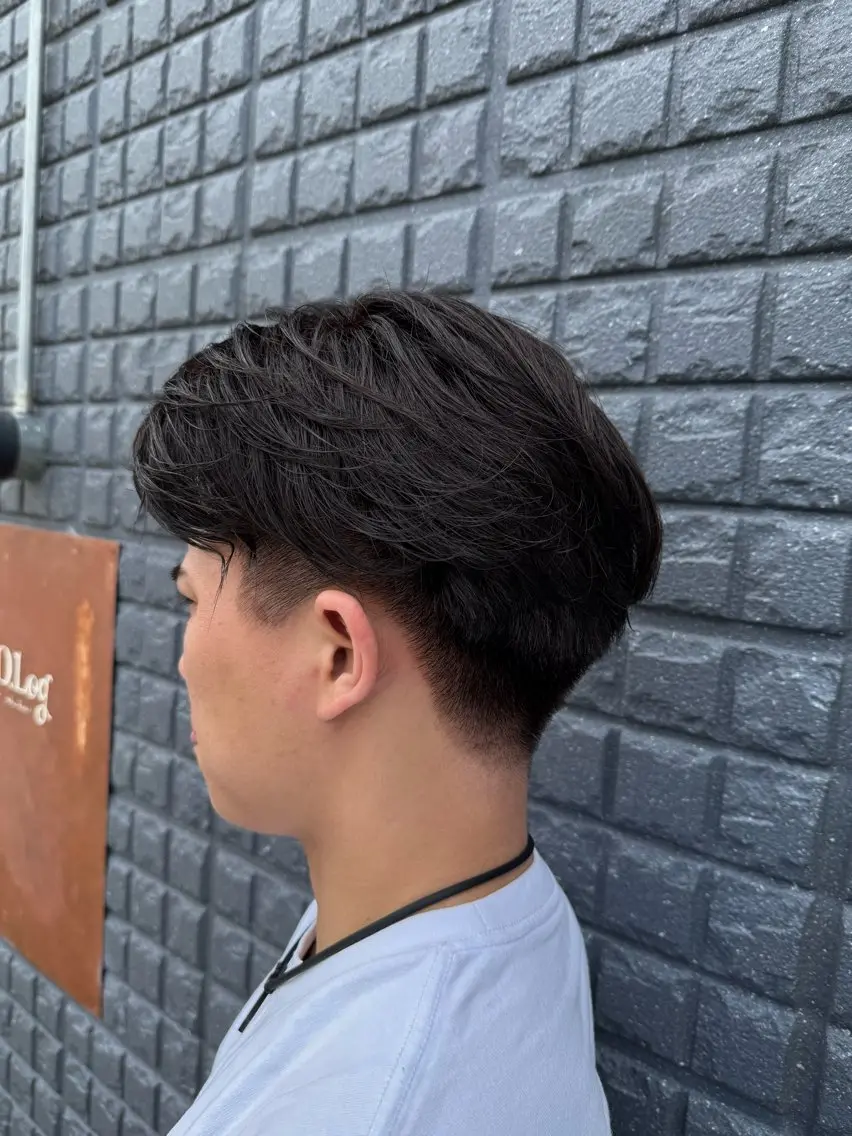 カラー メンズ アッシュ 田中 叶夢のヘアスタイル