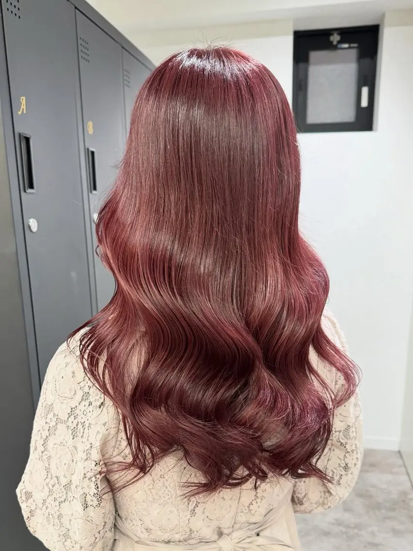 ロング カラー ブラウンカラー ピンクカラー レッドカラー レッドブラウン カット ヘアカラー トリートメント 縮毛矯正/シール エクステ/艶髪ひふみのヘアスタイル