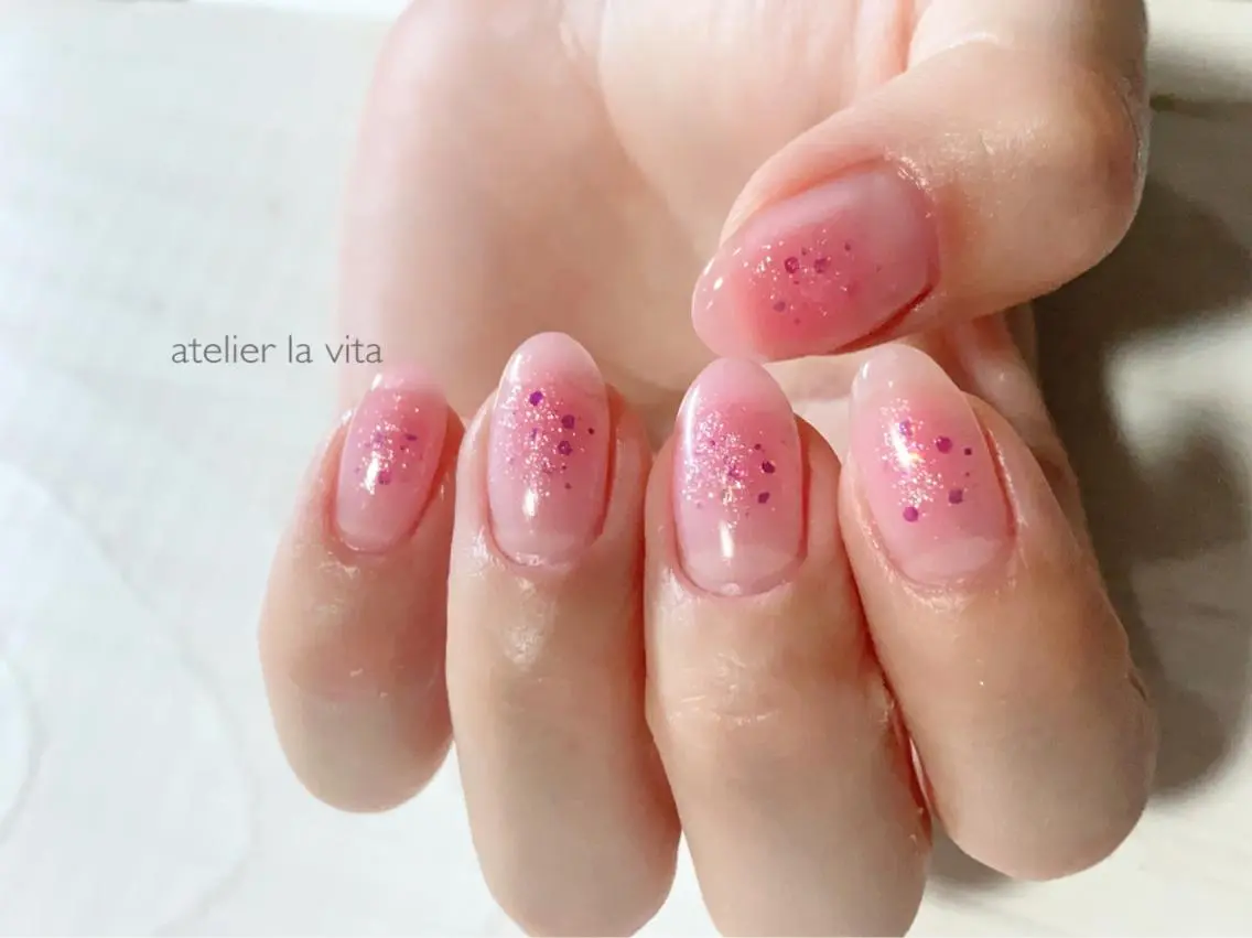 ネイル シンプルネイル ストーンネイル ハンドネイル lavita. mimuraのネイルデザイン