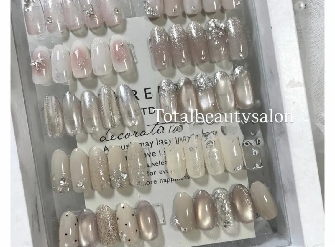 セミロング ハンドネイル ReAnc レアンシのネイルデザイン