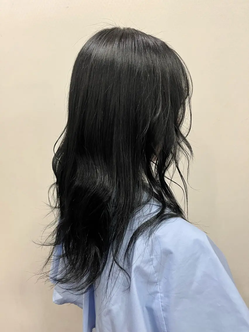 ロング ヘアカラー 春日 涼太のヘアスタイル