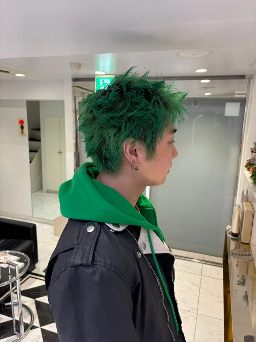 ショート カラー メンズ ヘアカラー リュウザキ シオンのヘアスタイル