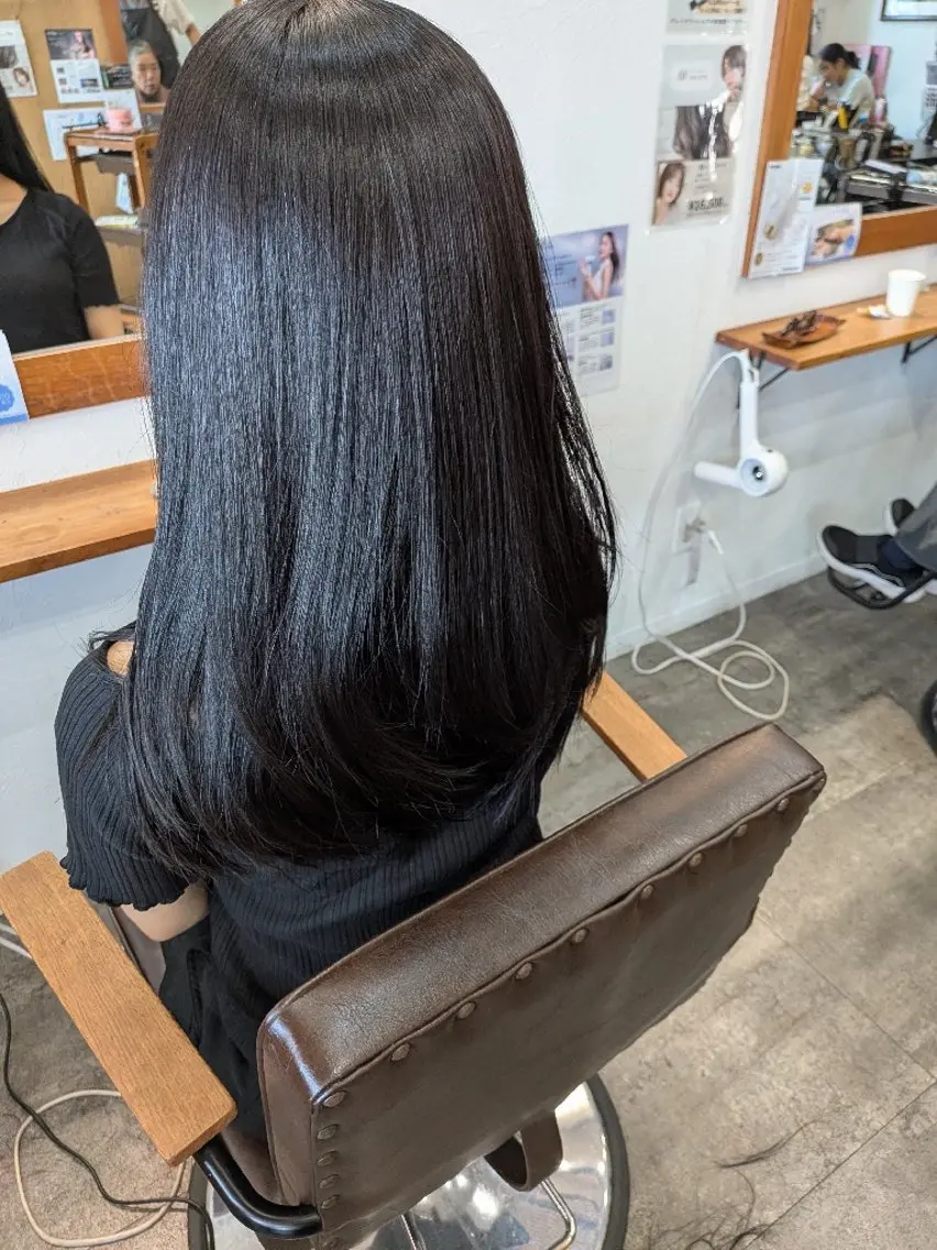 ロング レイヤーカット ローレイヤー カット トリートメント ママ美容師👶 髪質改善✨️木村倫子のヘアスタイル
