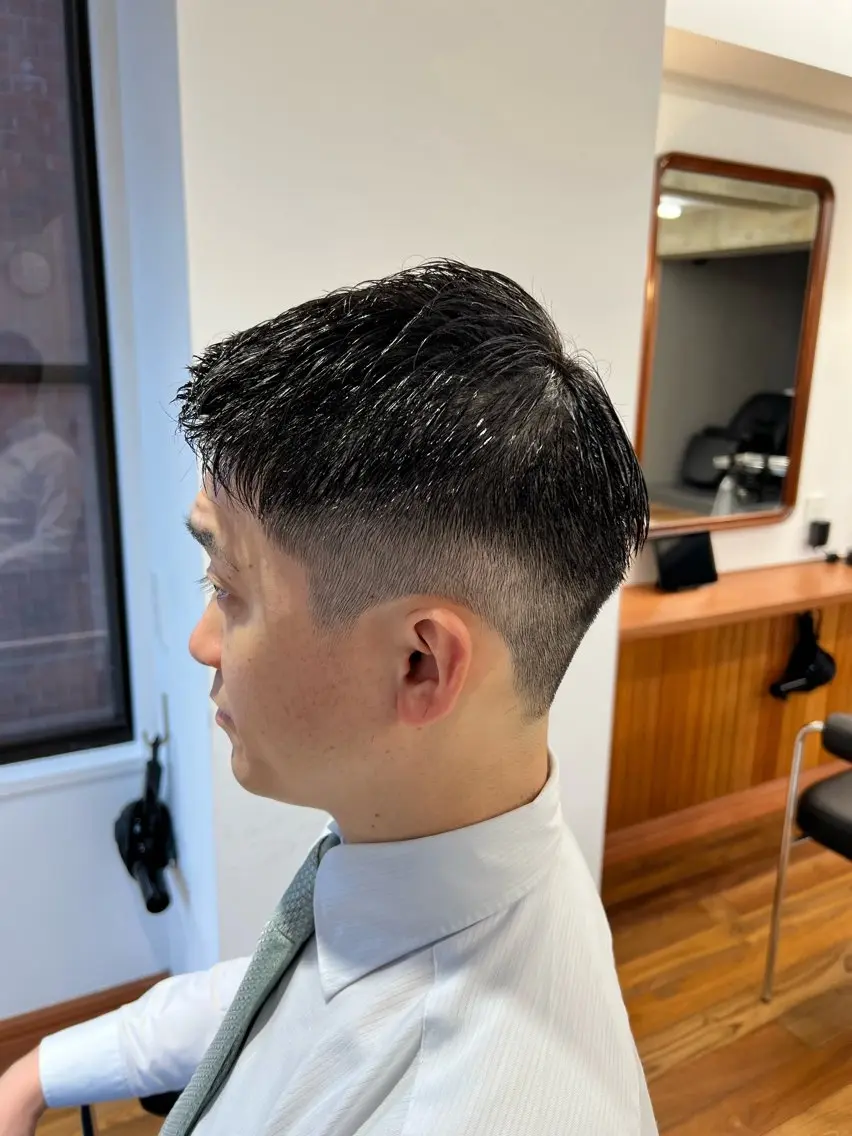 ショート メンズ カット メンズカット✂️ スキンフェード伊藤陸のヘアスタイル