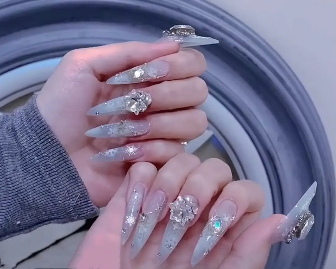 ネイル ハンドネイル D-BEAUTY Nailsalonのネイルデザイン