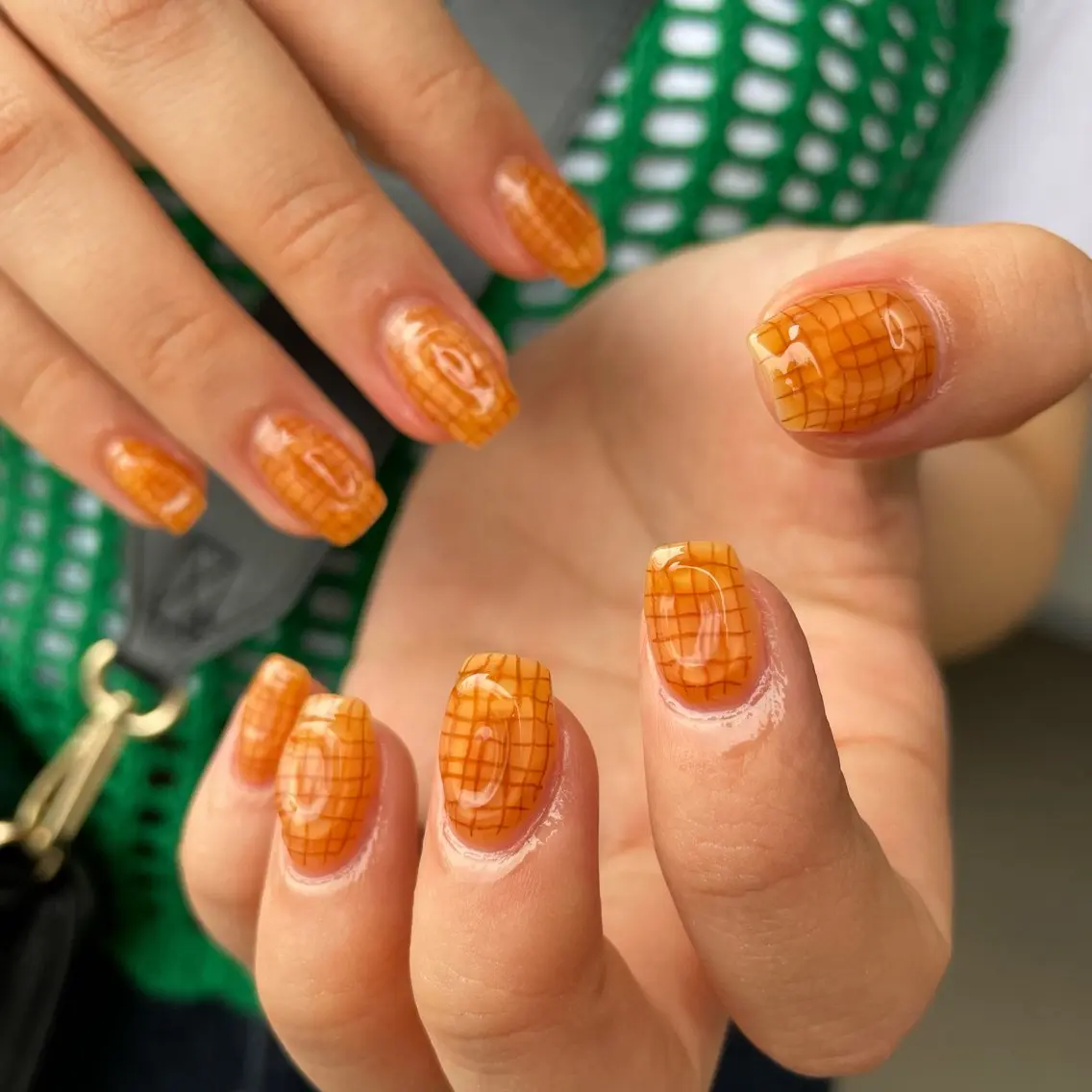 ネイル ハンドネイル カメレオン京橋🌻 草葉由佳のネイルデザイン