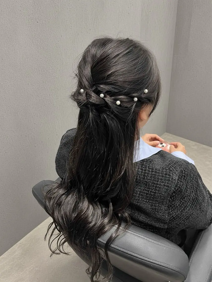 ロング ヘアアレンジ ヘアセット AO Iのヘアスタイル