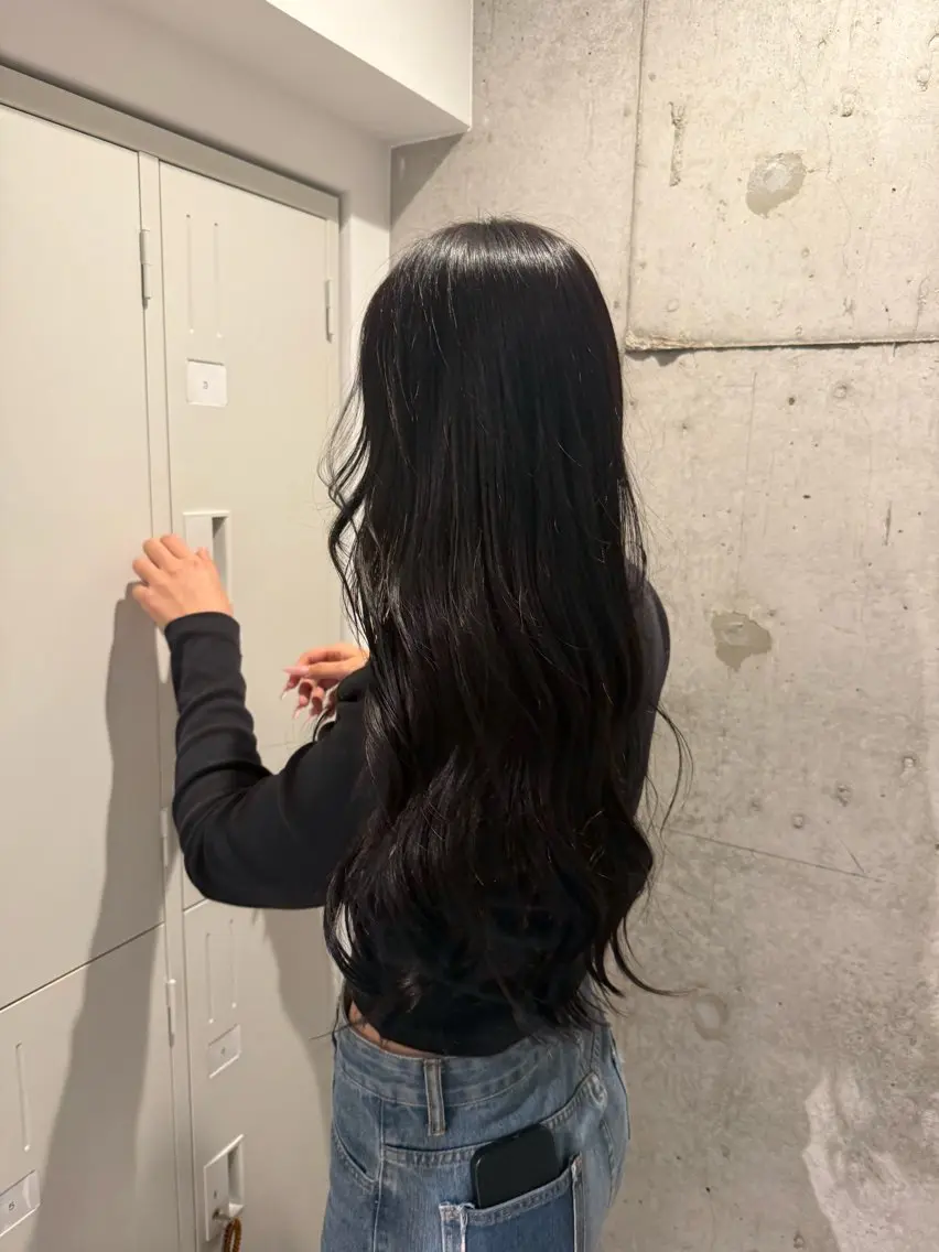 ロング カラー 川幡 佳央のヘアスタイル