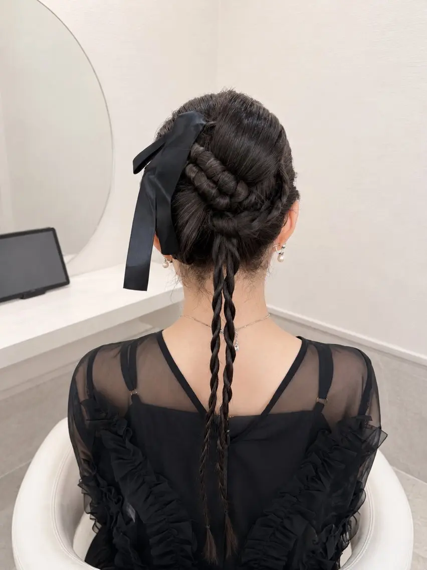 ヘアアレンジ 🌼UNIKAore 窪木莉奈🌼のヘアスタイル
