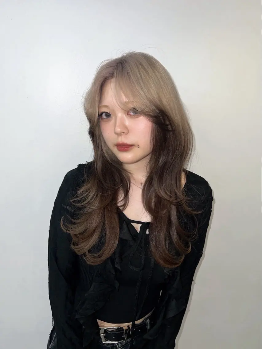 ロング カラー デザインカラー ヘアカラー トリートメント Uno. 本気で ヘアに悩む方へ✨のヘアスタイル